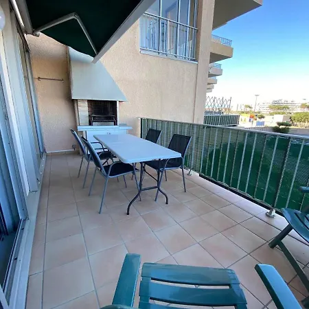 T3 Avec Terrasse, Barbecue Et Parking - 300m Des Commerces, Devant - Fr-1-81-498 Apartment Le Barcares