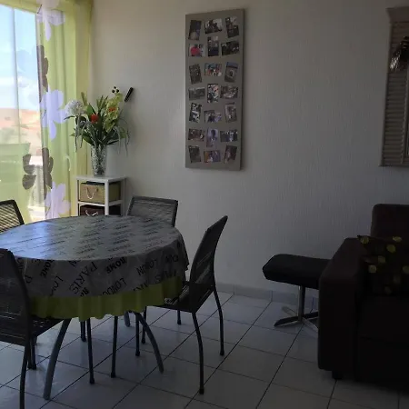 T3 Avec Terrasse, Barbecue Et Parking - 300m Des Commerces, Devant - Fr-1-81-498 Apartment Le Barcares