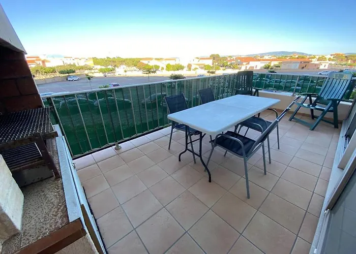 Daire T3 Avec Terrasse, Barbecue Et Parking - 300m Des Commerces, Devant - Fr-1-81-498 *